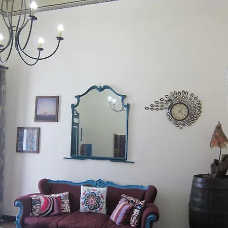 Moni 펜션 기아레