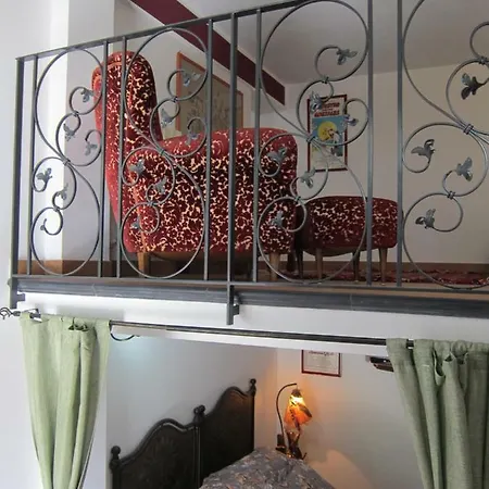 Moni Semesterbostad Giarre