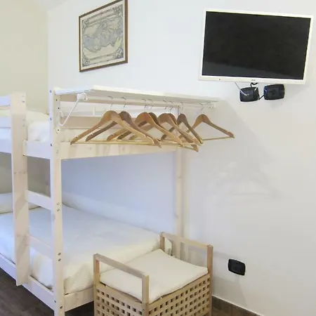 Semesterbostad Moni Giarre