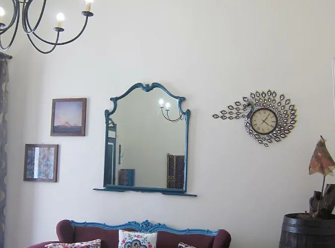 Moni Feriehus Giarre